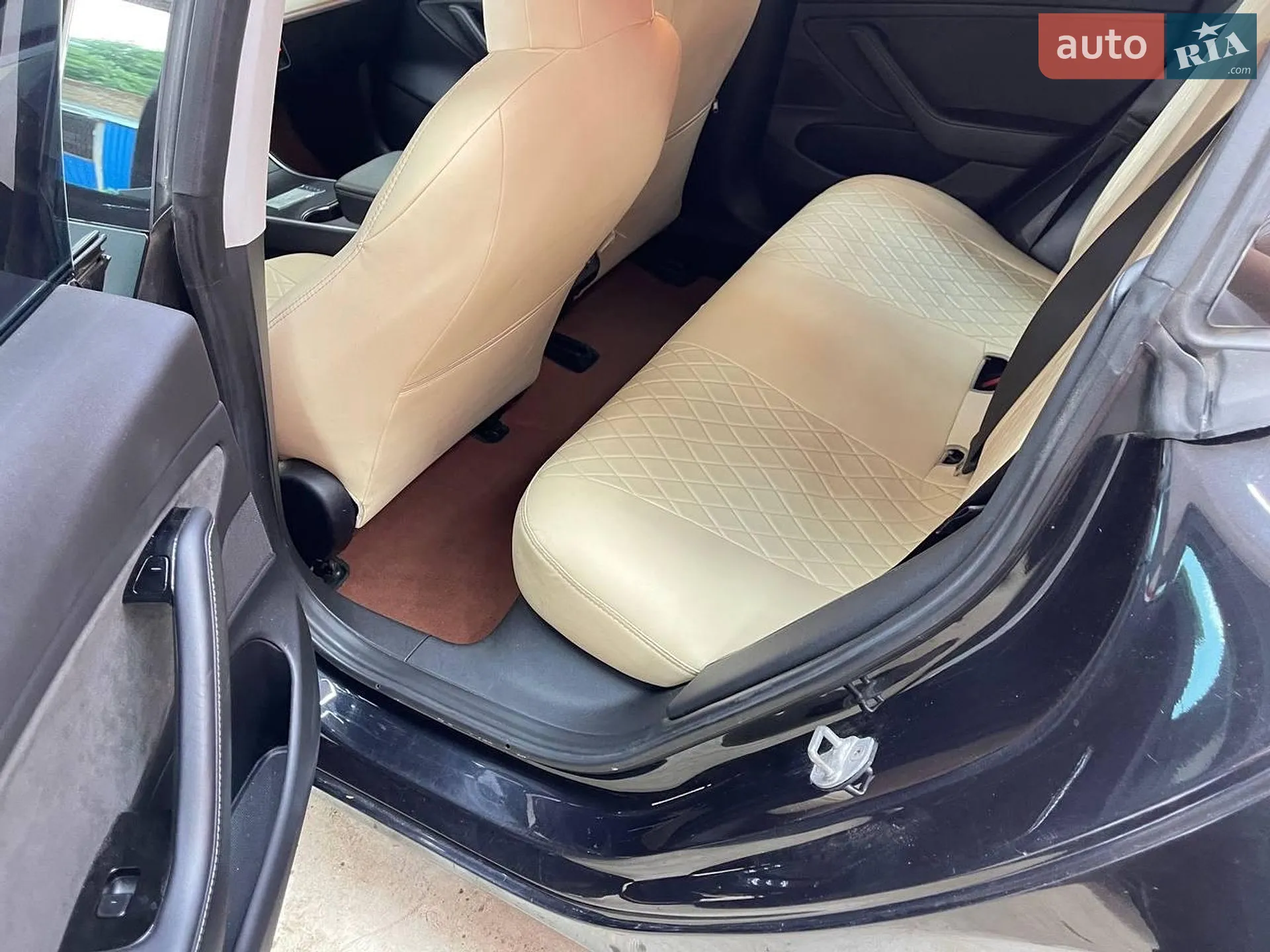 2018 Tesla Model 3 - мініатюра 6