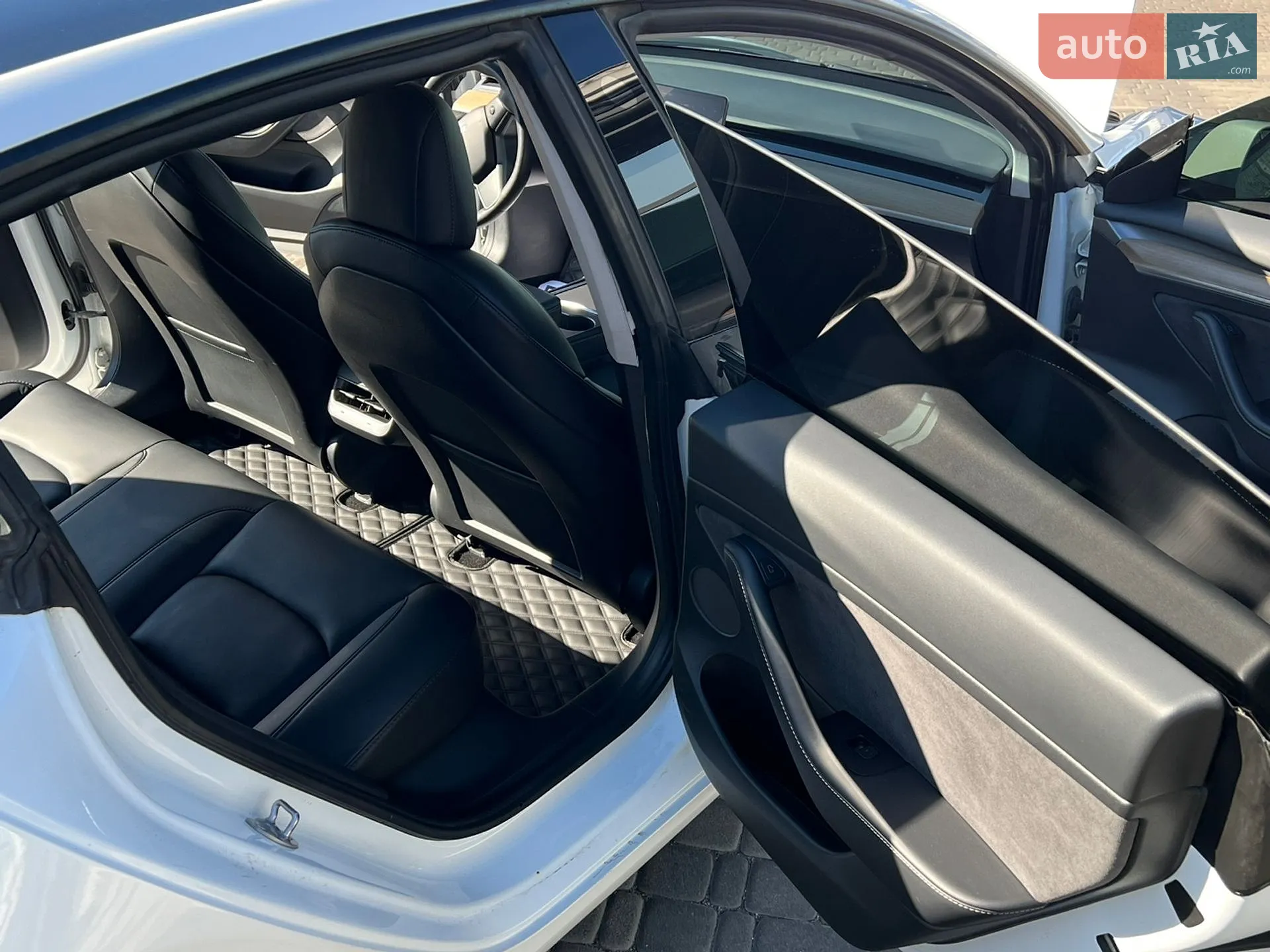 2021 Tesla Model 3 - мініатюра 21