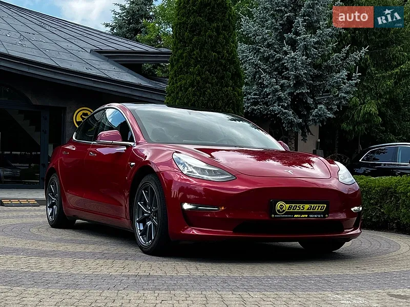 Tesla Model 3