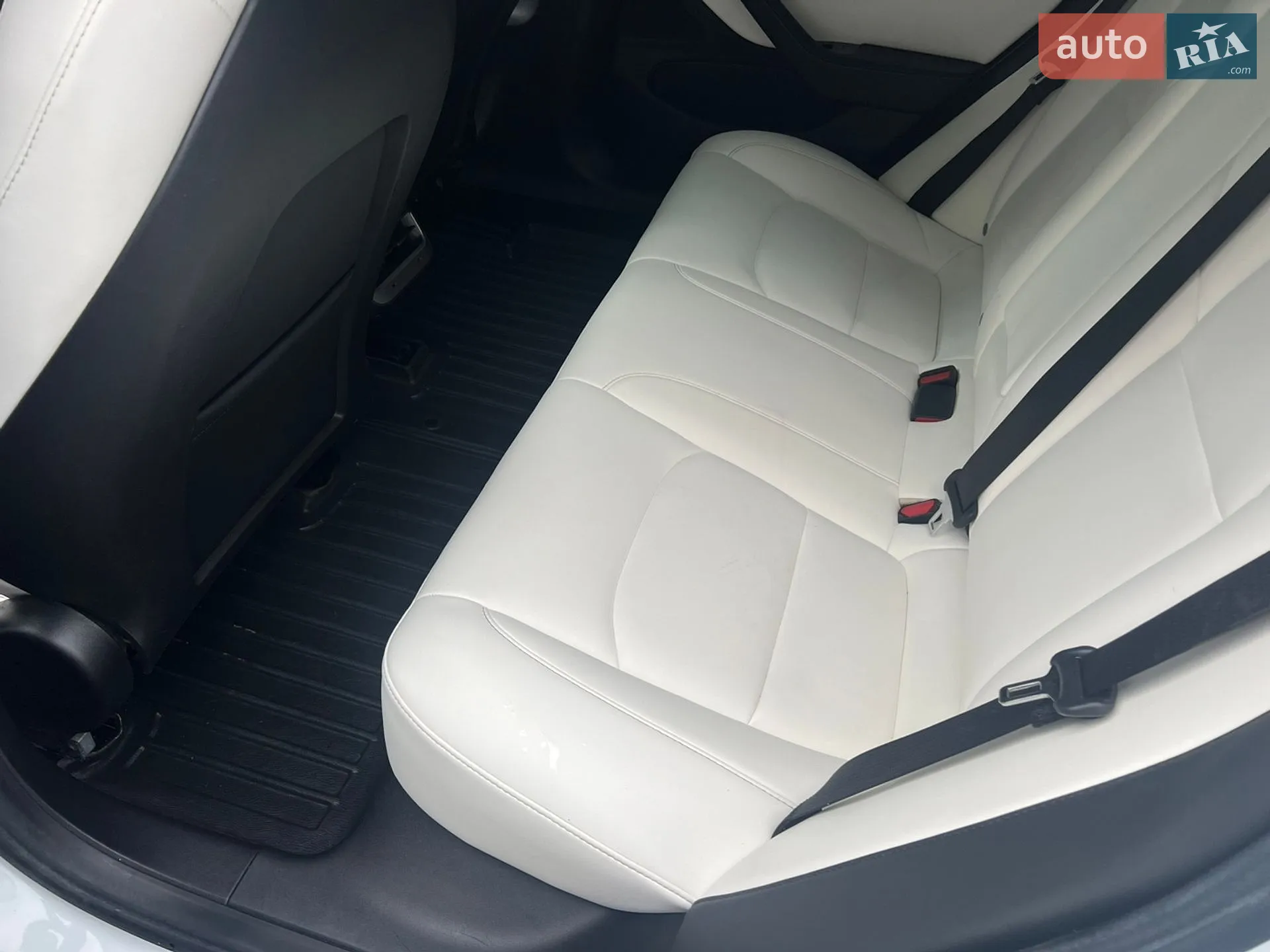 2020 Tesla Model 3 - мініатюра 16