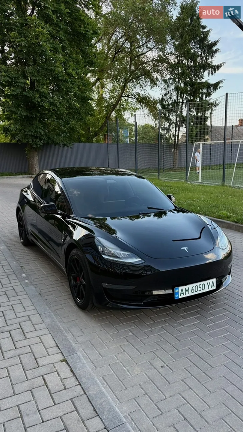 2018 Tesla Model 3 - мініатюра 3