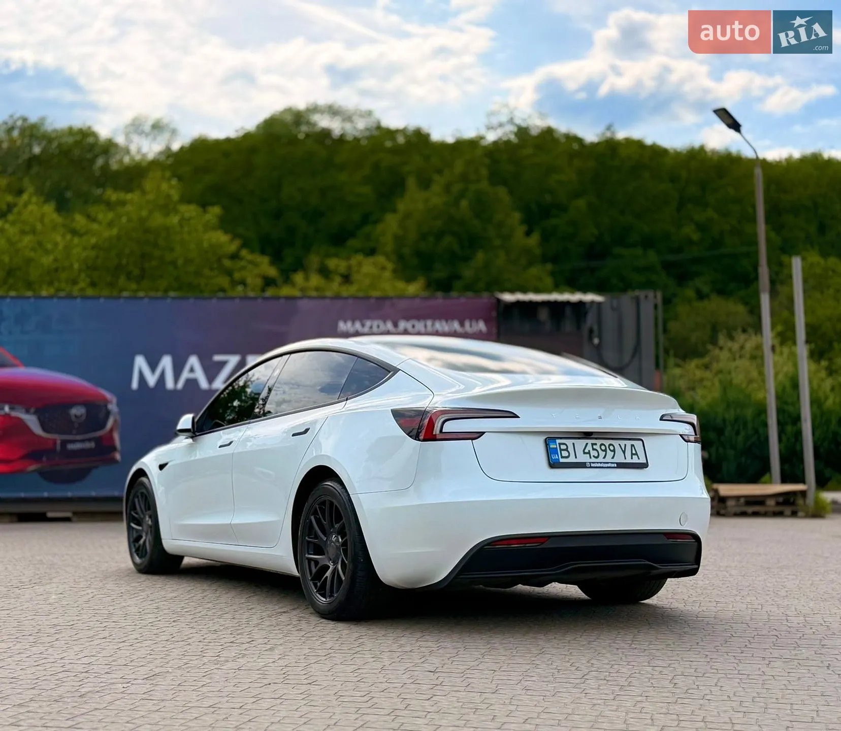 2024 Tesla Model 3 - мініатюра 7