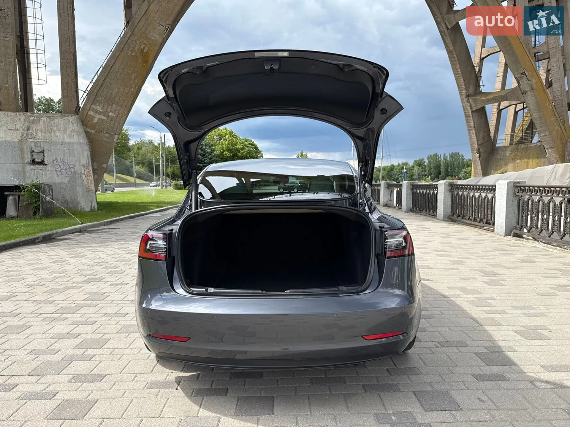 2021 Tesla Model 3 - мініатюра 32