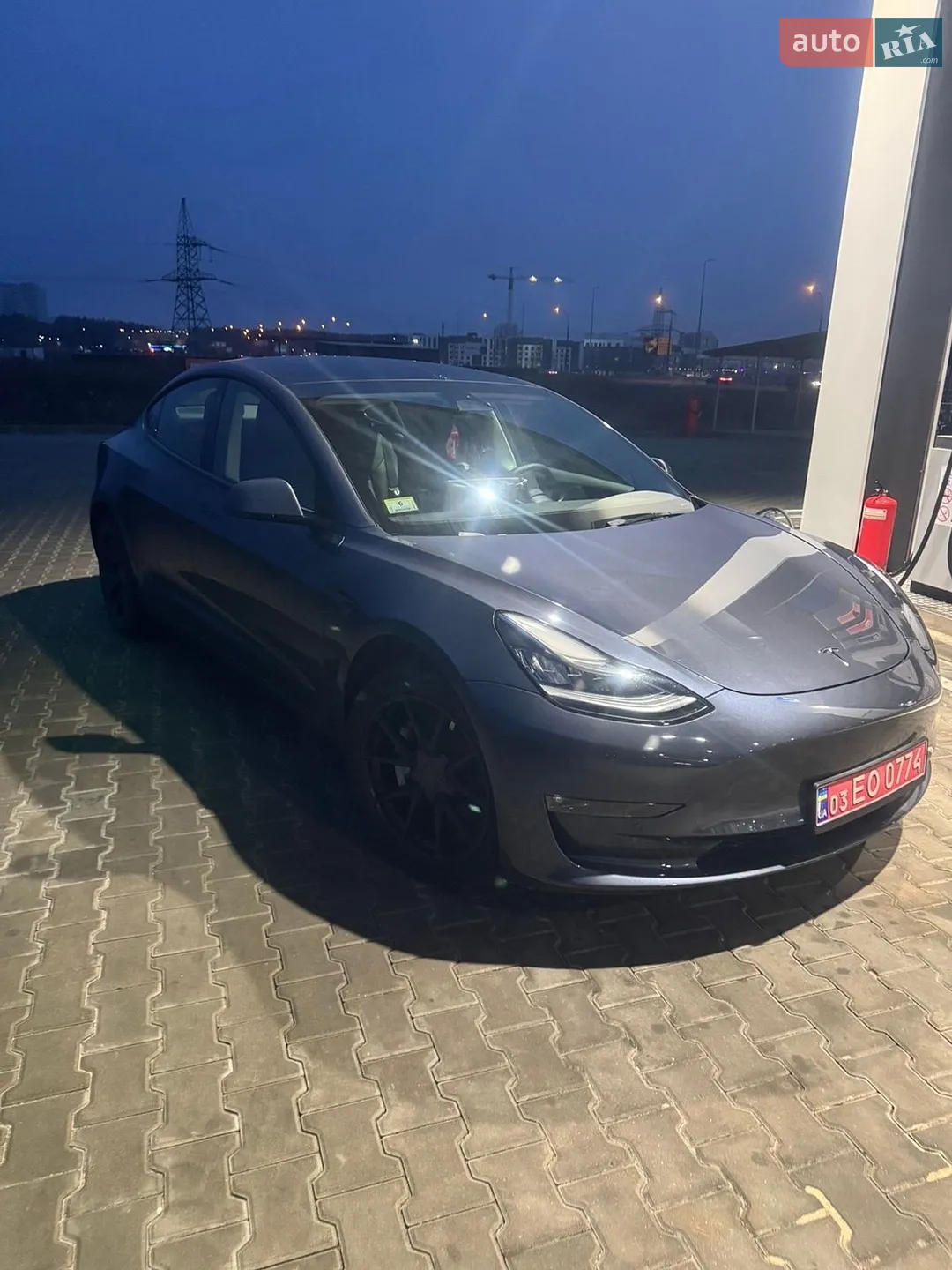 2022 Tesla Model 3 - мініатюра 5