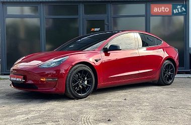 Седан Tesla Model 3 2020 в Вінниці