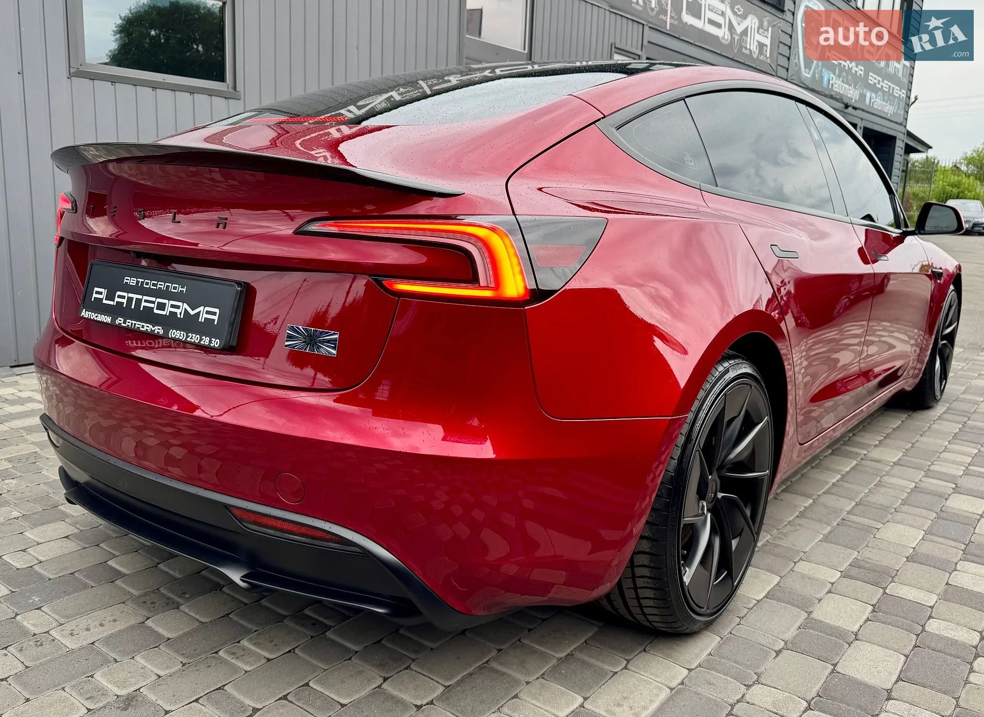 2024 Tesla Model 3 - мініатюра 10