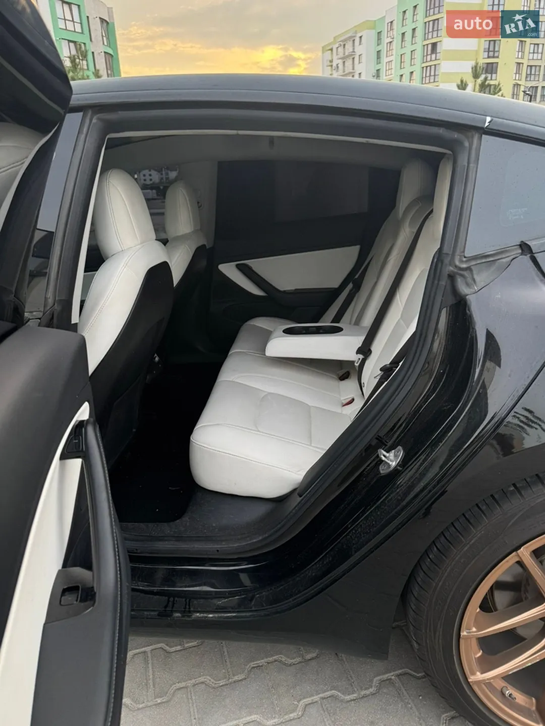 2018 Tesla Model 3 - мініатюра 16