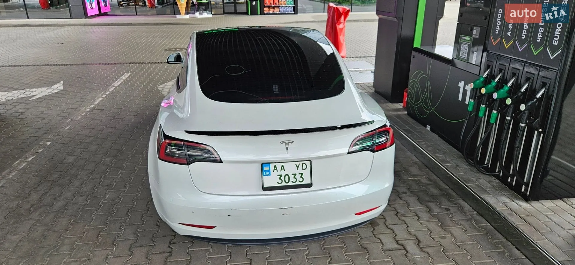 2023 Tesla Model 3 - мініатюра 24