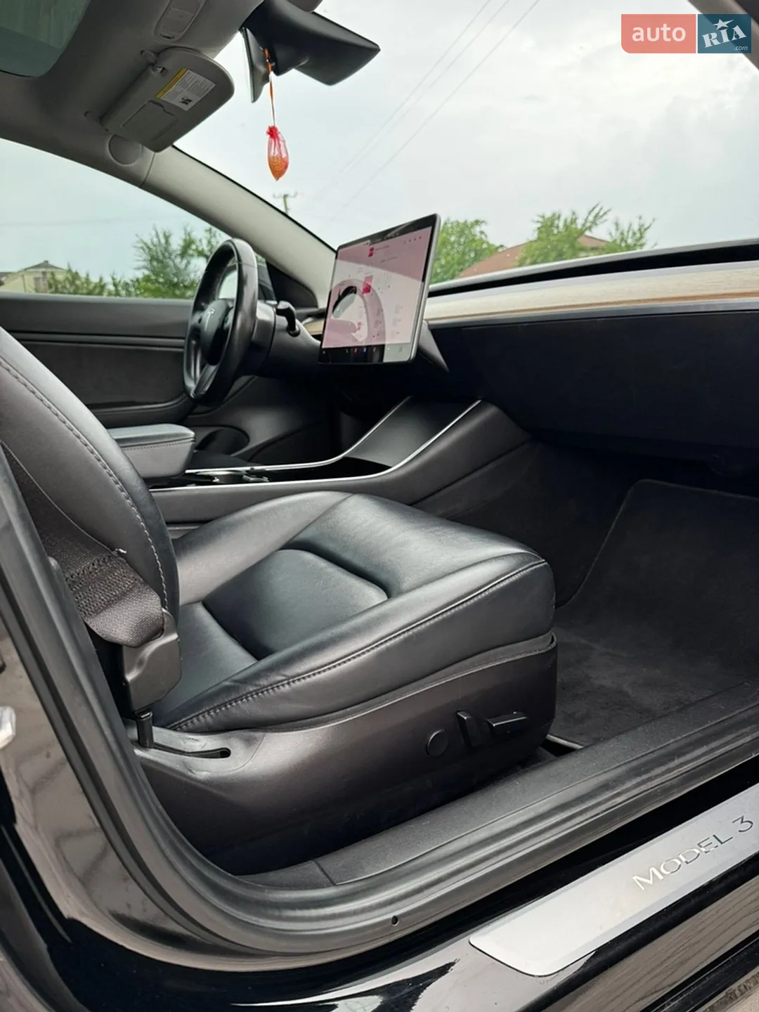 2019 Tesla Model 3 - мініатюра 5