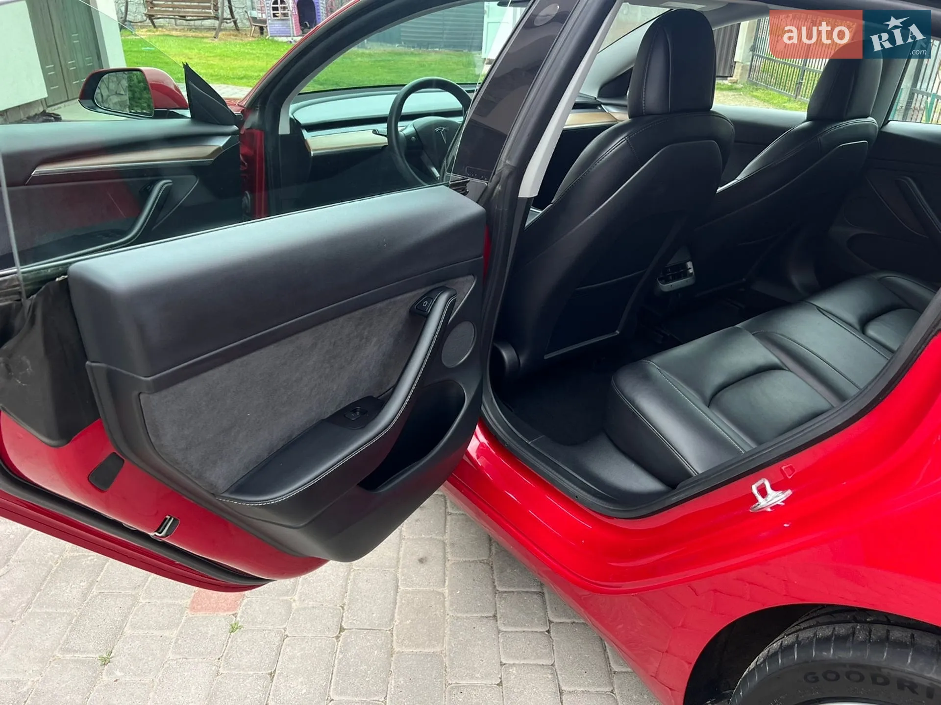 2022 Tesla Model 3 - мініатюра 11