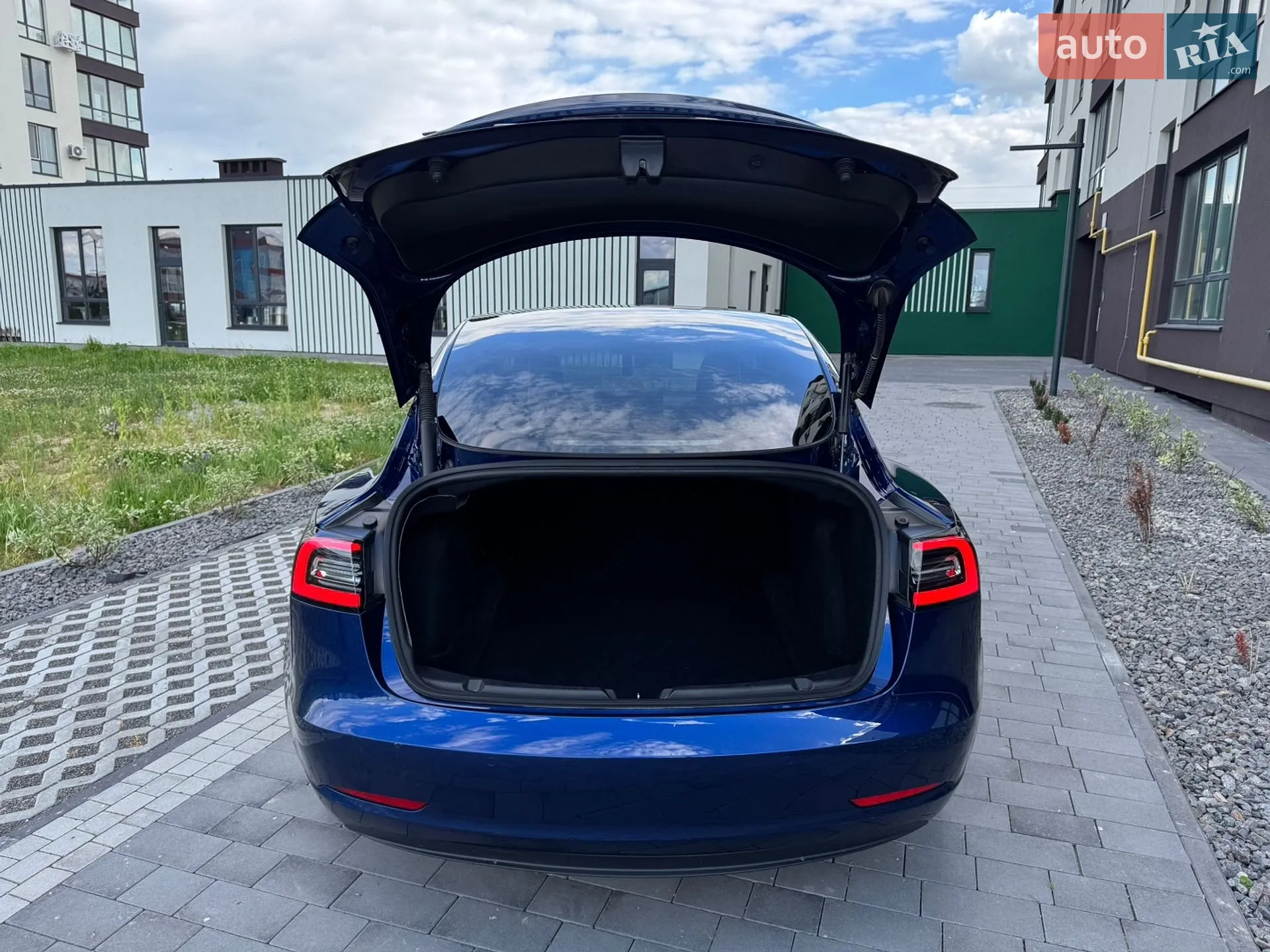 2022 Tesla Model 3 - мініатюра 43