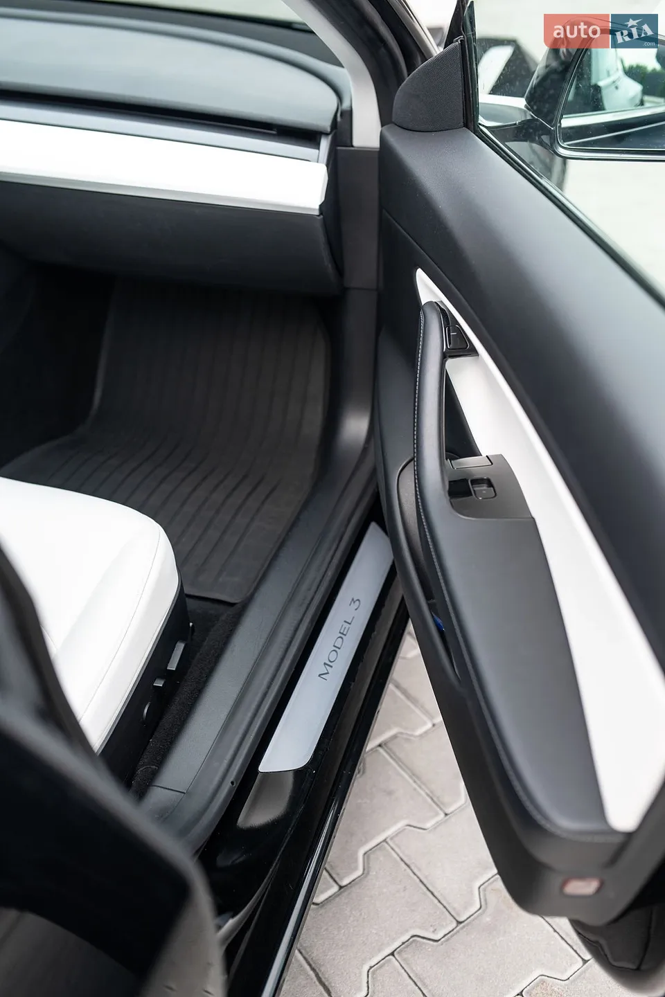 2018 Tesla Model 3 - мініатюра 33