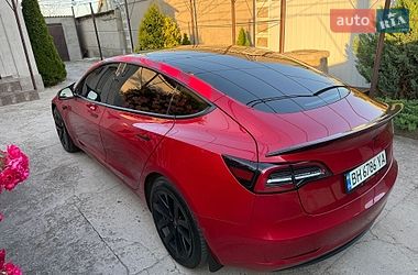 Седан Tesla Model 3 2022 в Одесі