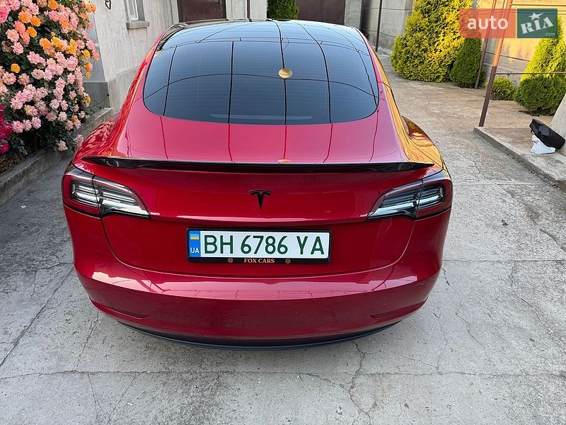 Седан Tesla Model 3 2022 в Одесі