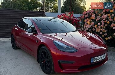 Седан Tesla Model 3 2022 в Одесі