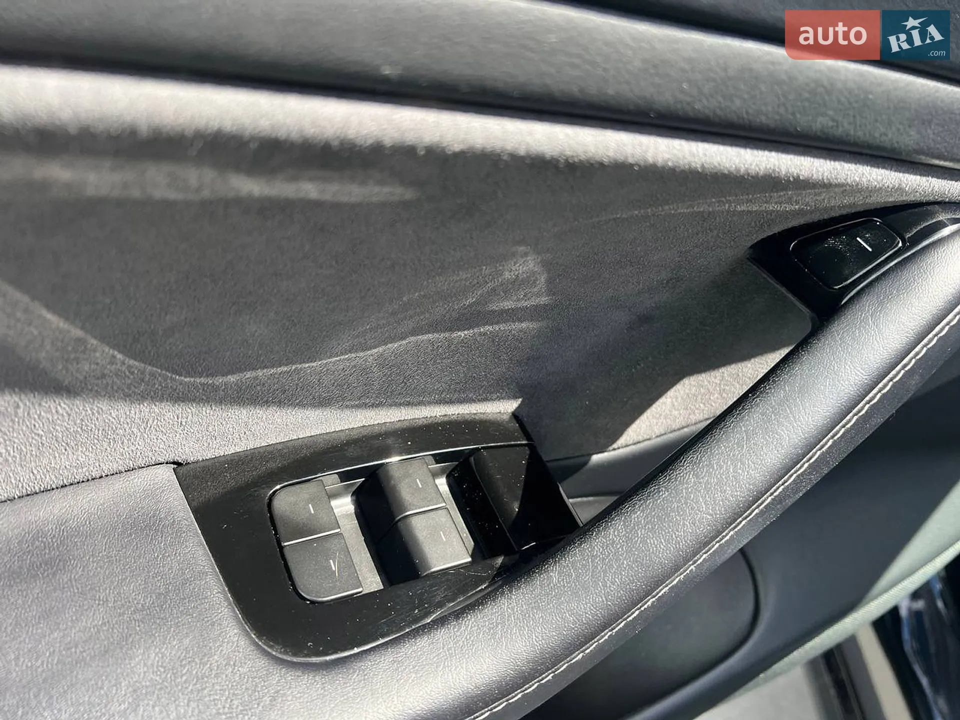 2018 Tesla Model 3 - мініатюра 18