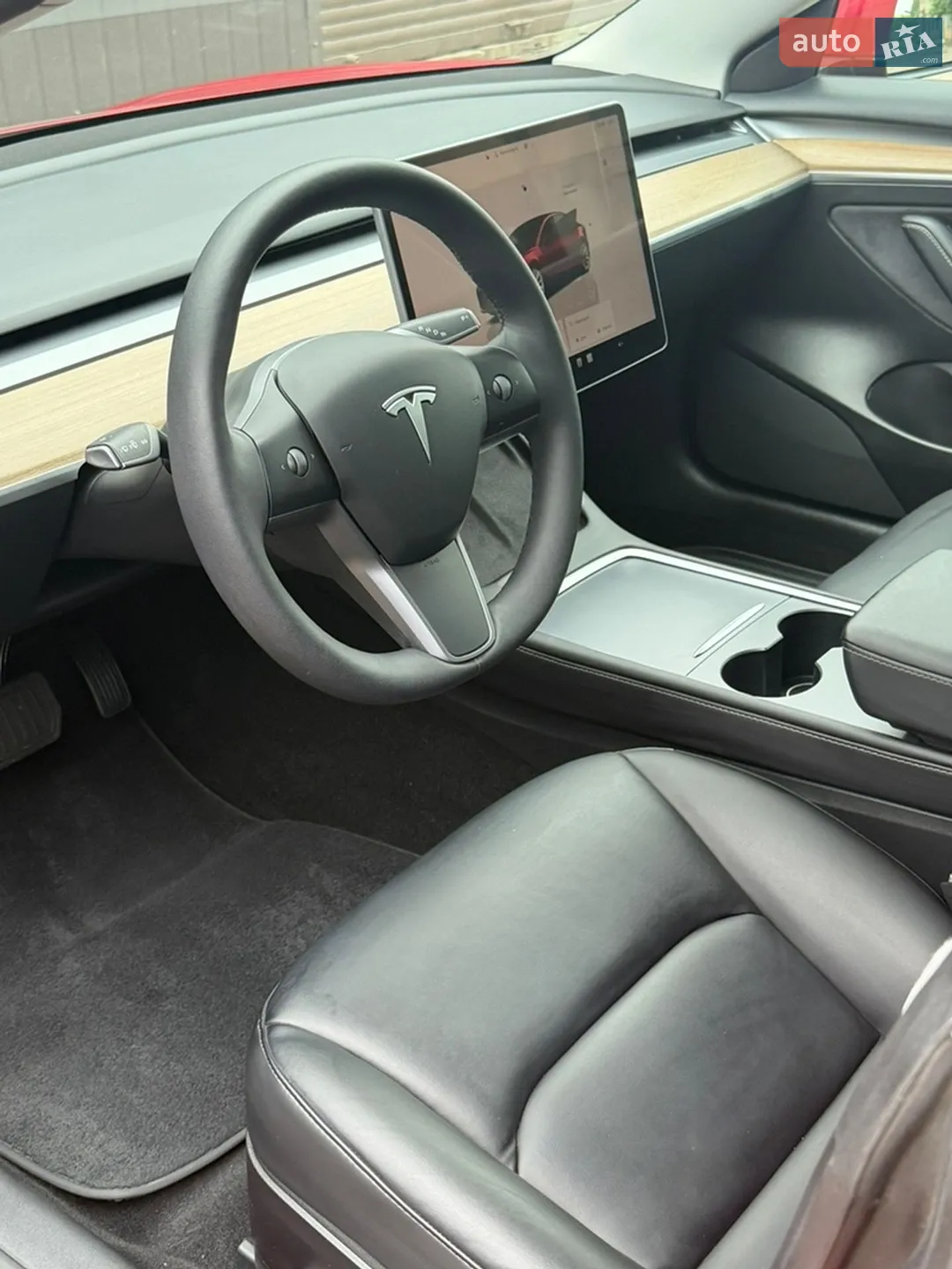 Tesla Model 3 2022 VIN 5YJ3E1EB1NF349269 фото оголошення 13 з 17