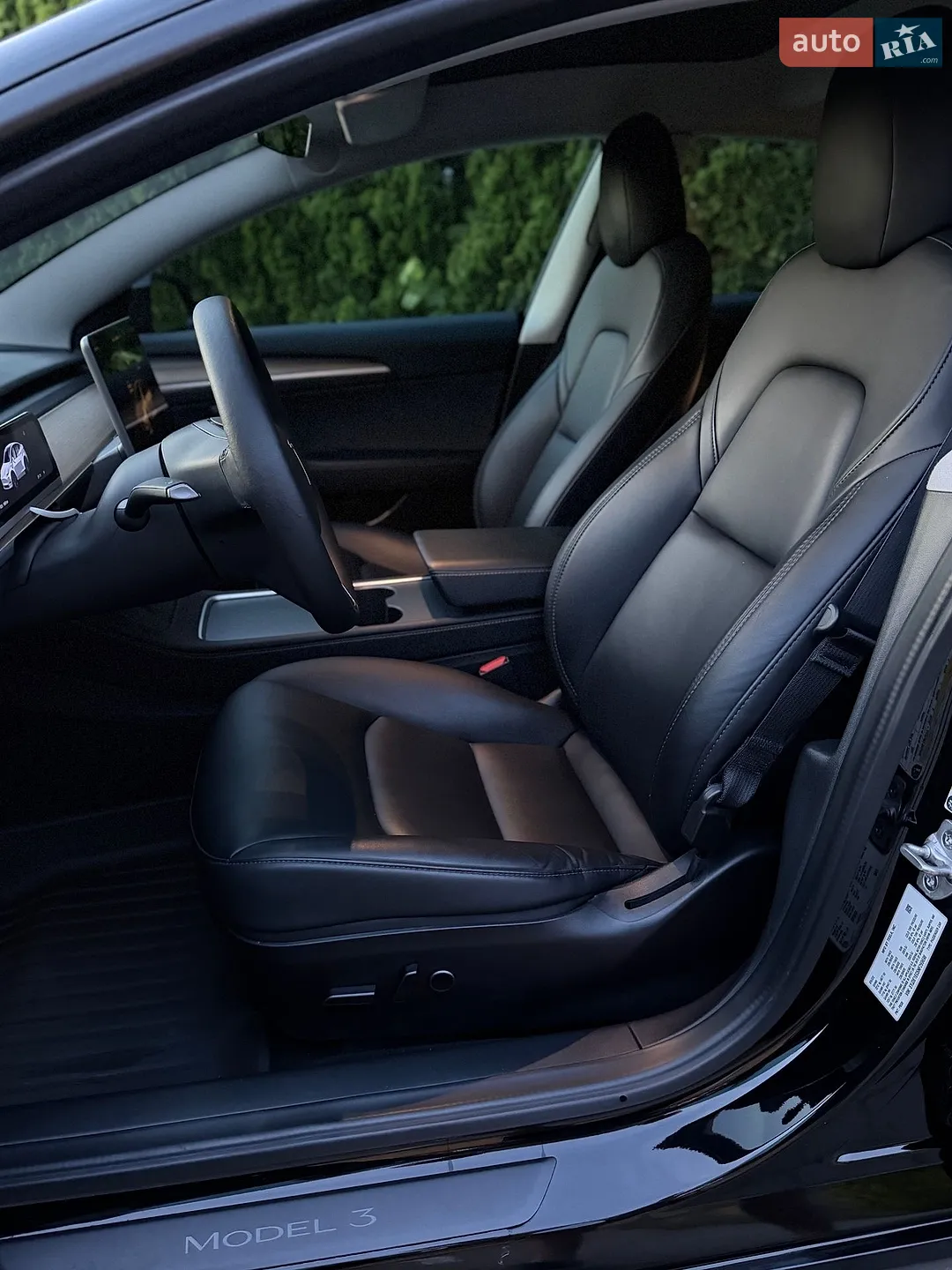 2022 Tesla Model 3 - мініатюра 26