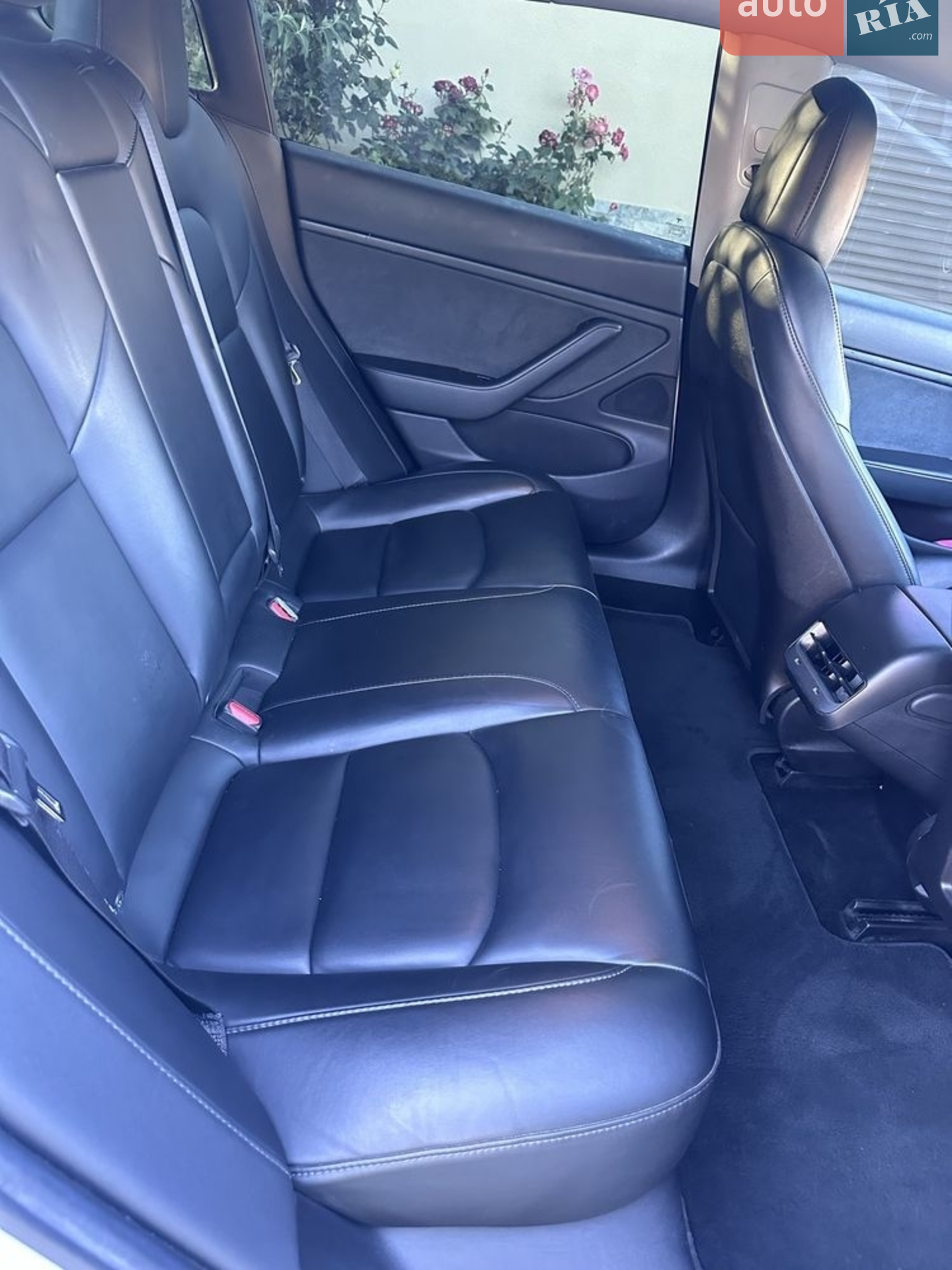 2019 Tesla Model 3 - мініатюра 24