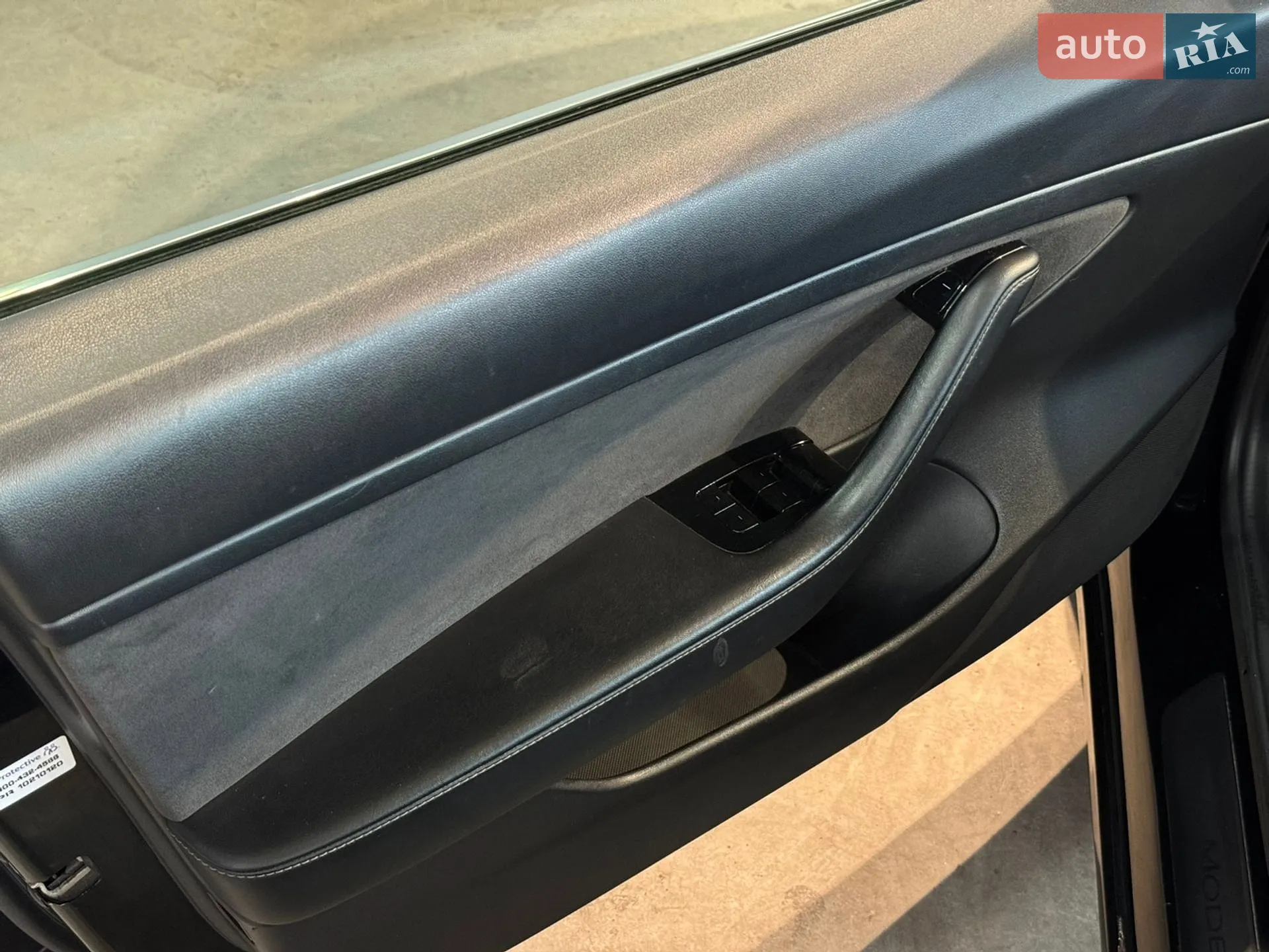 2020 Tesla Model 3 - мініатюра 8