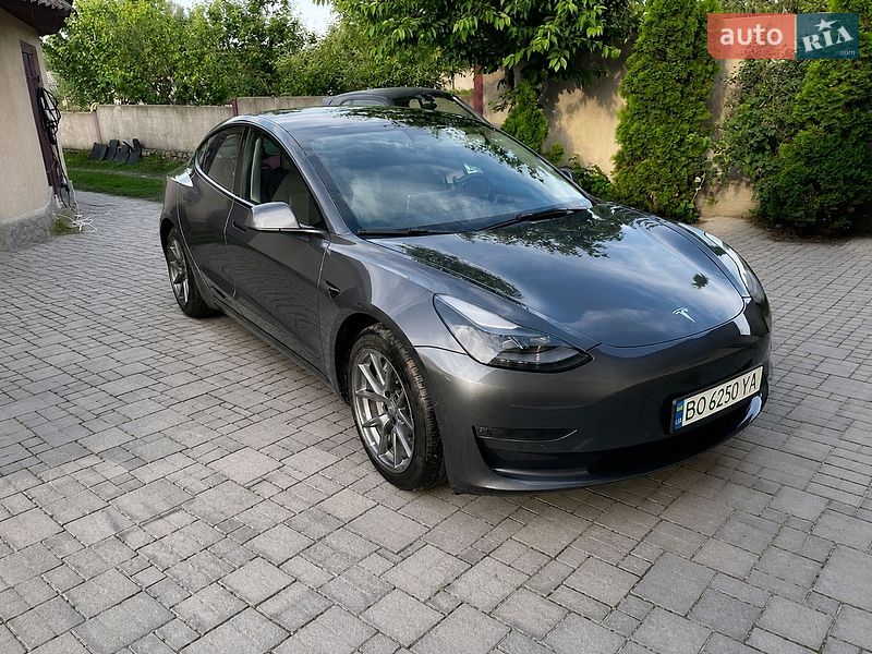 Tesla Model 3 2022 Tesla Model 3 2022