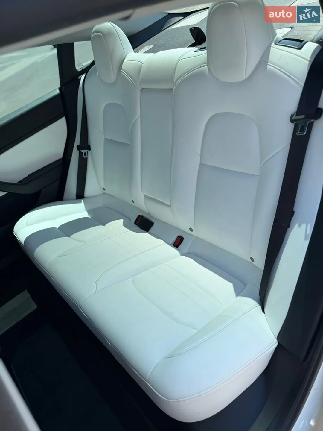 2020 Tesla Model 3 - мініатюра 12