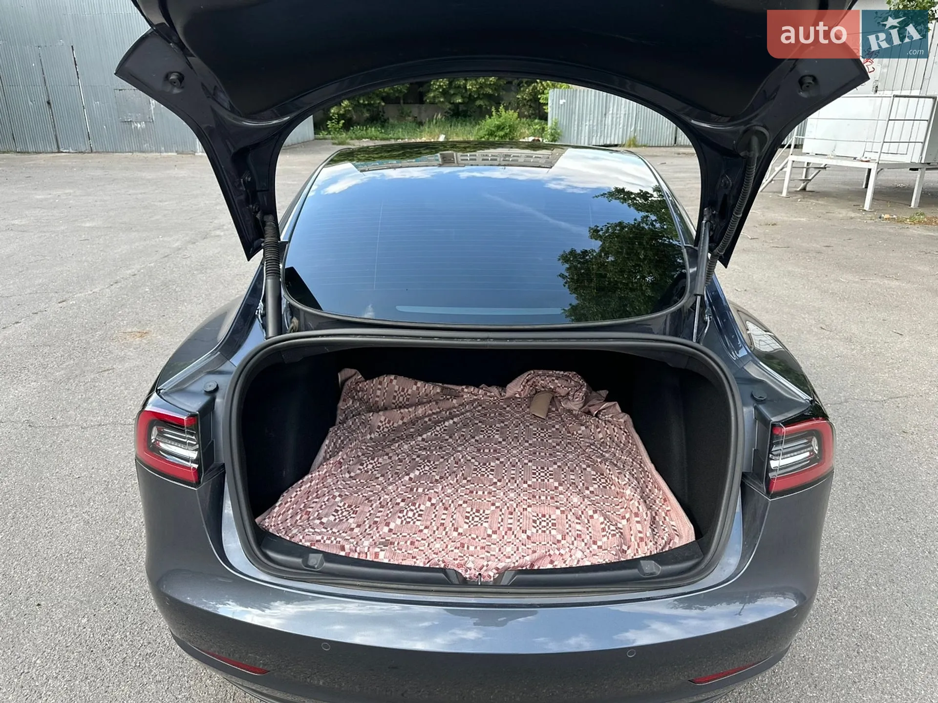 2022 Tesla Model 3 - мініатюра 21