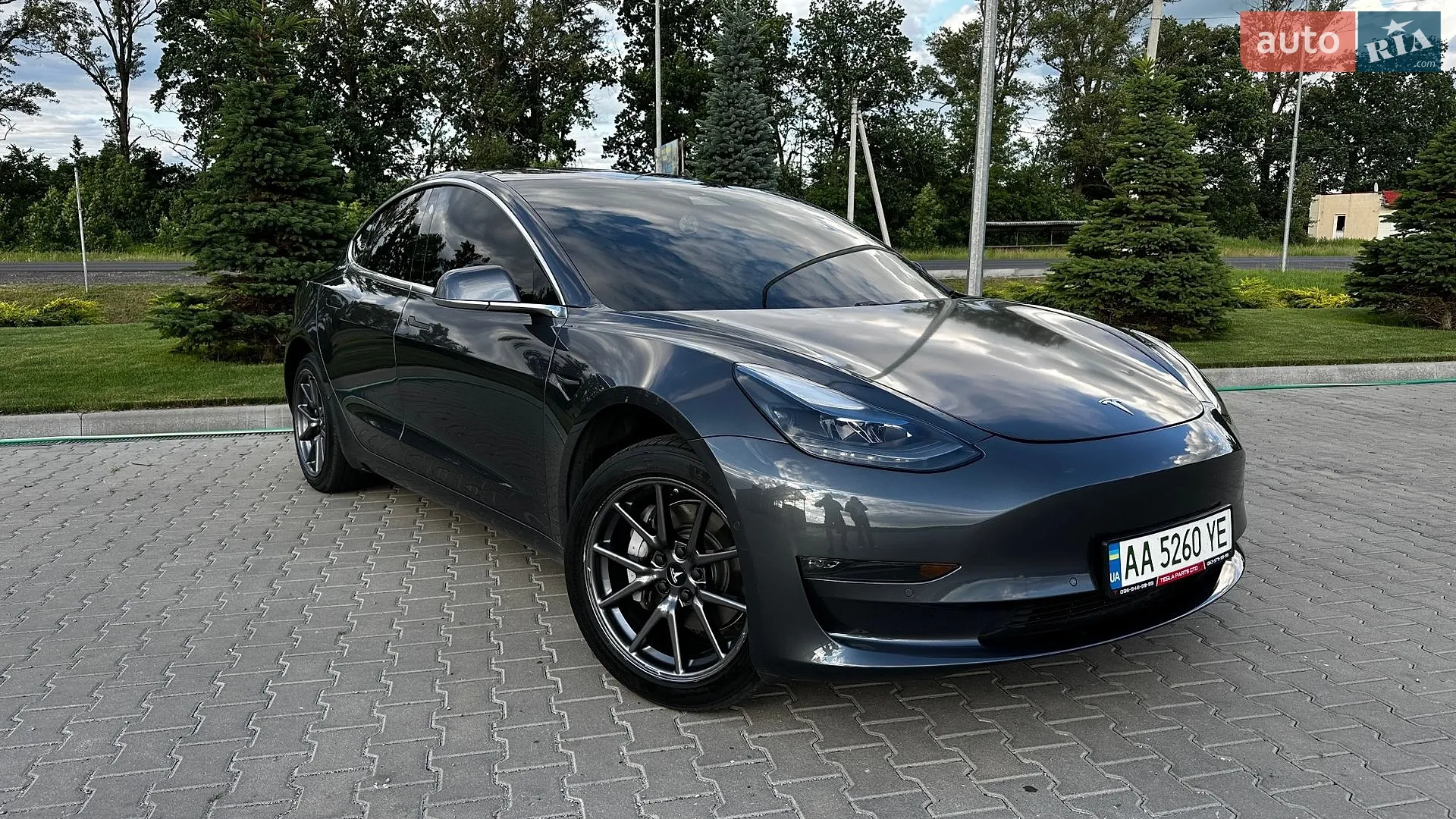 2018 Tesla Model 3 - фото 1