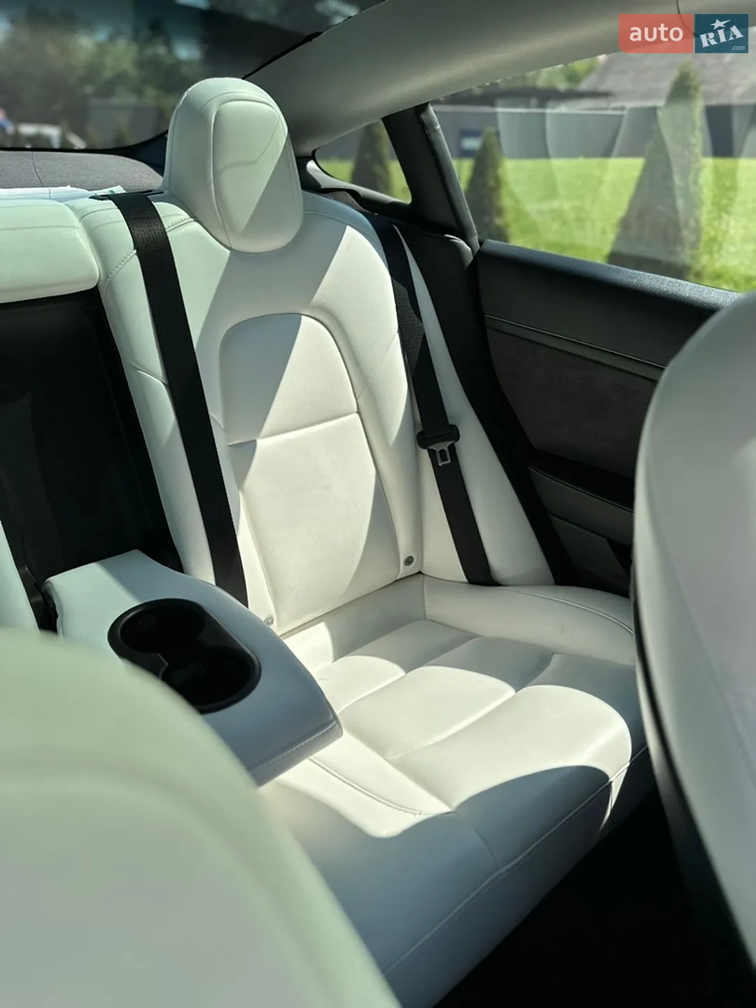2022 Tesla Model 3 - мініатюра 17