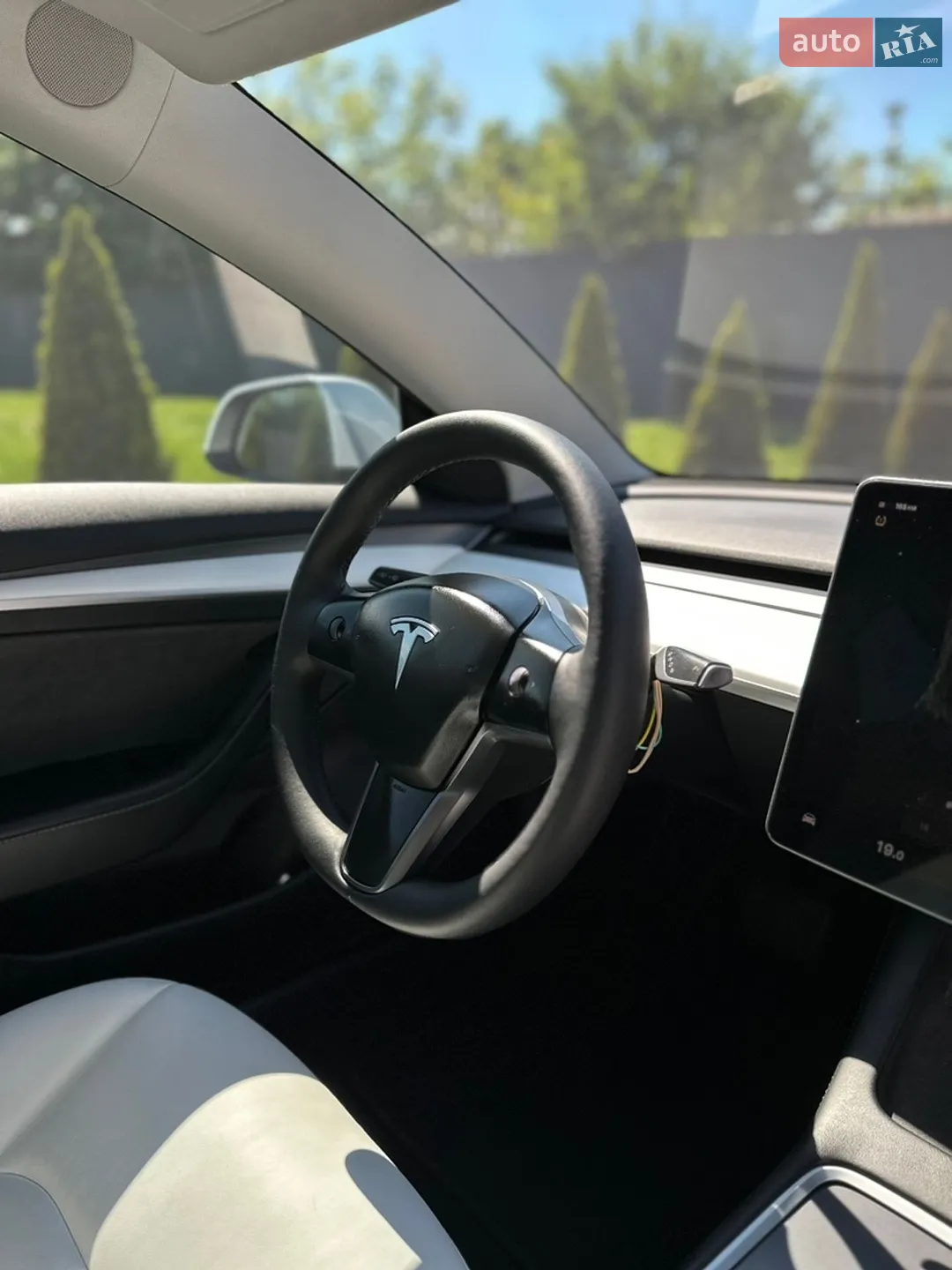 2022 Tesla Model 3 - мініатюра 18