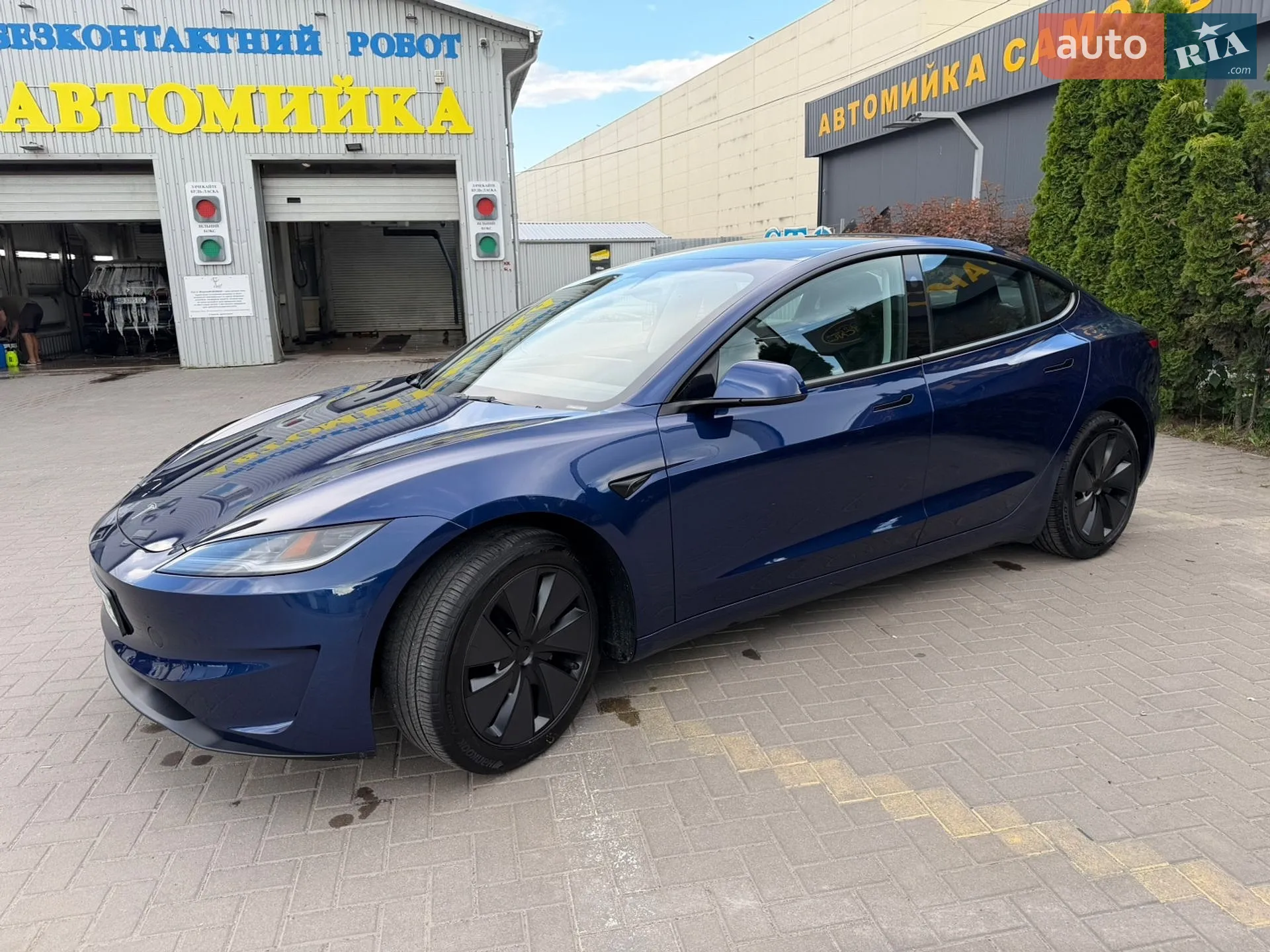 2024 Tesla Model 3 - мініатюра 2