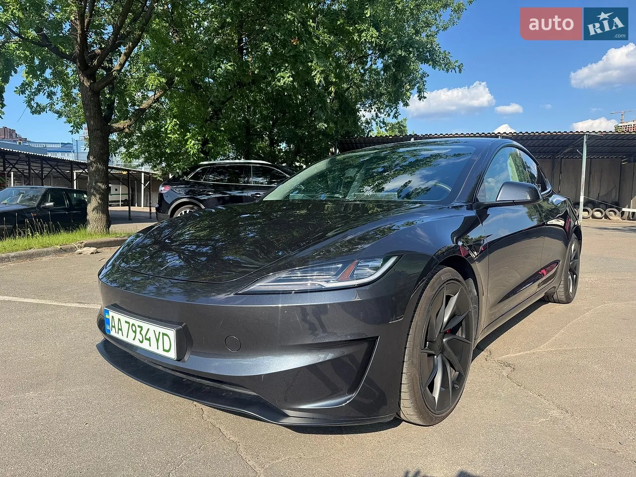 2025 Tesla Model 3 - мініатюра 17