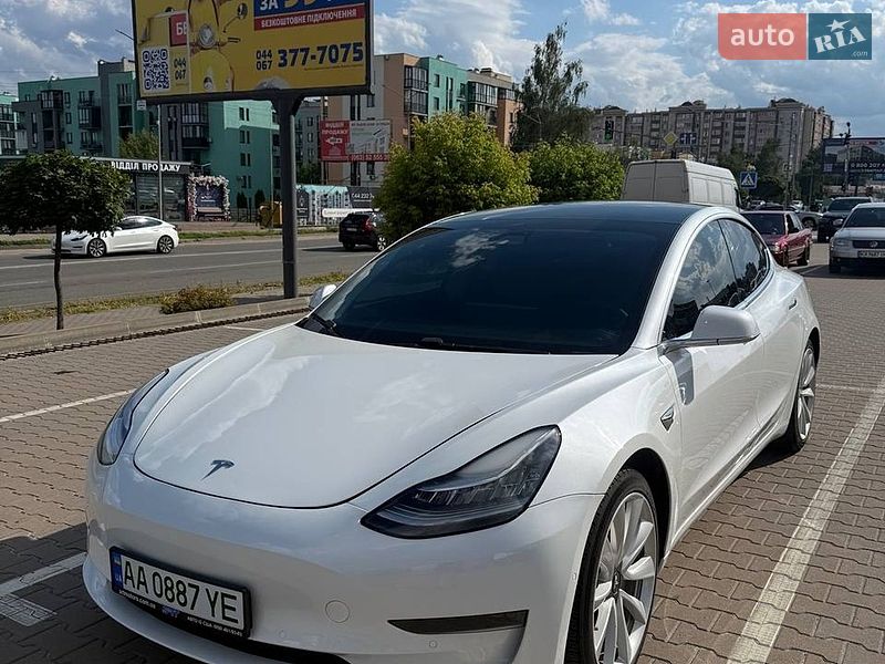 Седан Tesla Model 3 2020 в Києві фото 2 Седан Tesla Model 3 2020 в Києві
