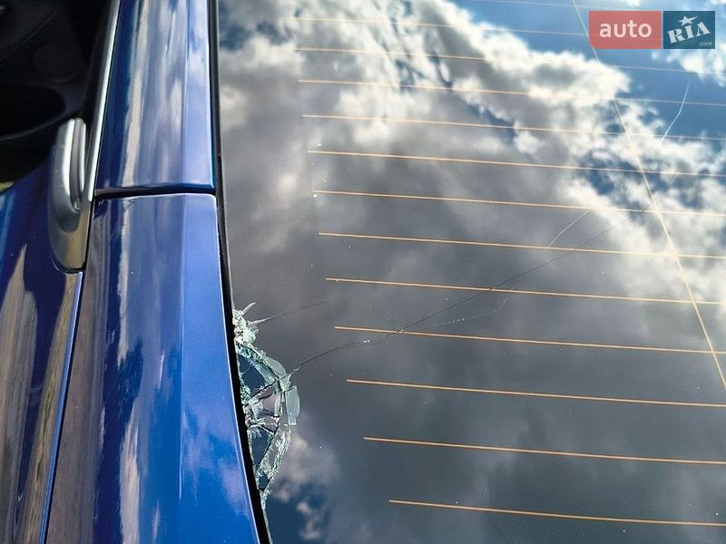 Седан Tesla Model 3 2021 в Харькове