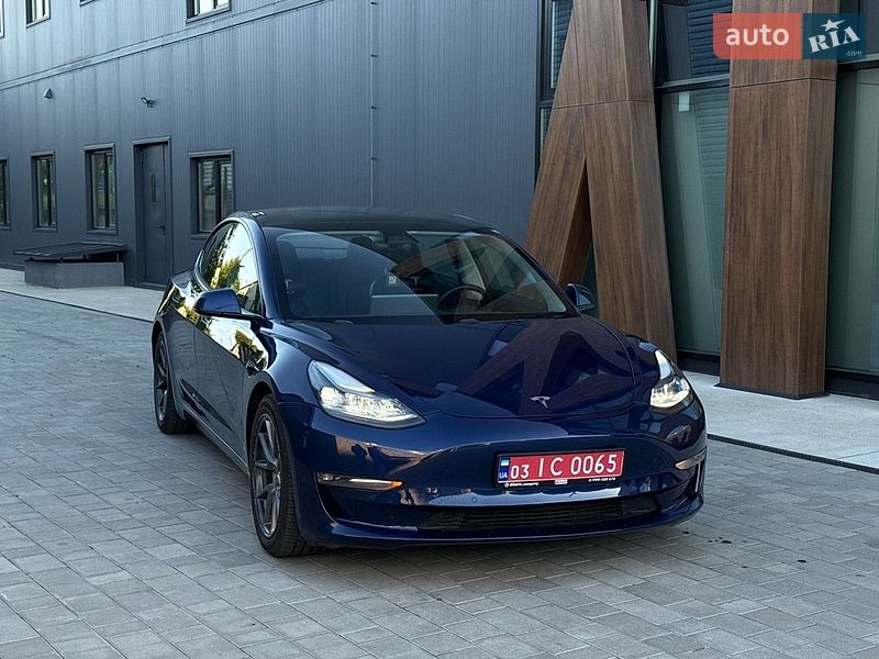 2021 Tesla Model-3, VIN 5YJ3ETEBGMF853251:plate — фото 1 (autoria)