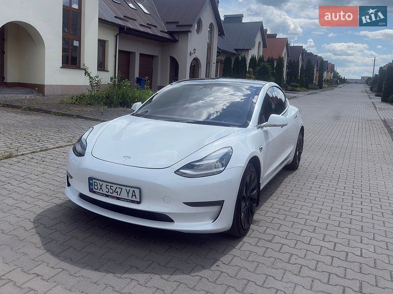 Седан Tesla Model 3 2019 в Хмельницькому