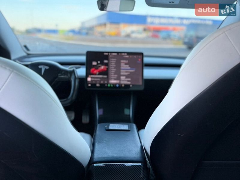 Седан Tesla Model 3 2018 в Луцке фото 30 Седан Tesla Model 3 2018 в Луцке
