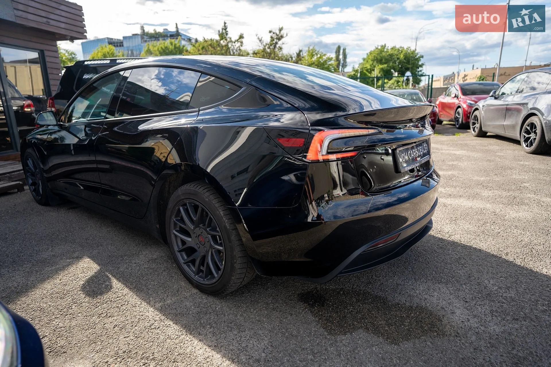 2024 Tesla Model 3 - мініатюра 8