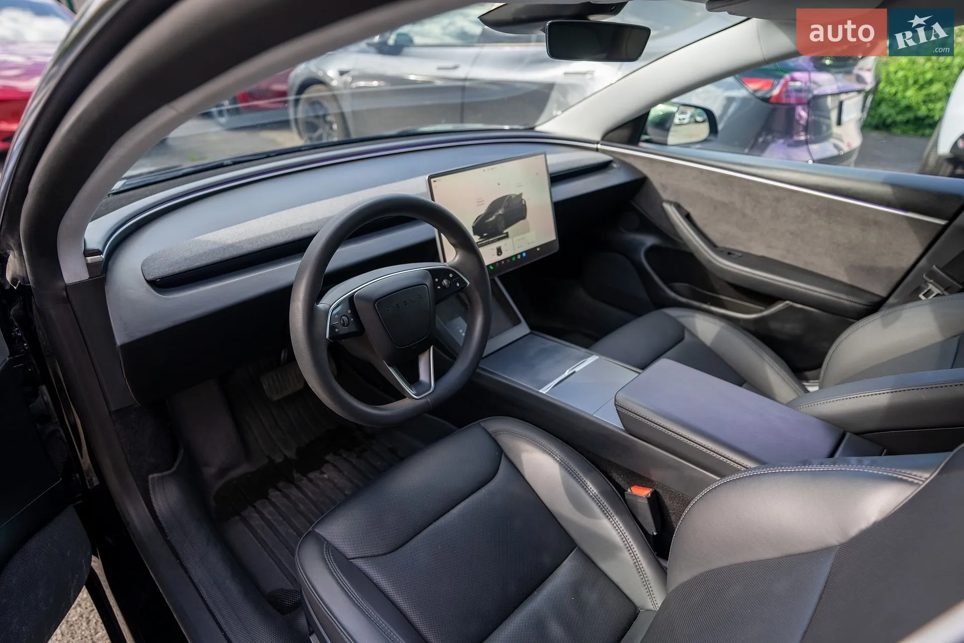 2024 Tesla Model 3 - мініатюра 13