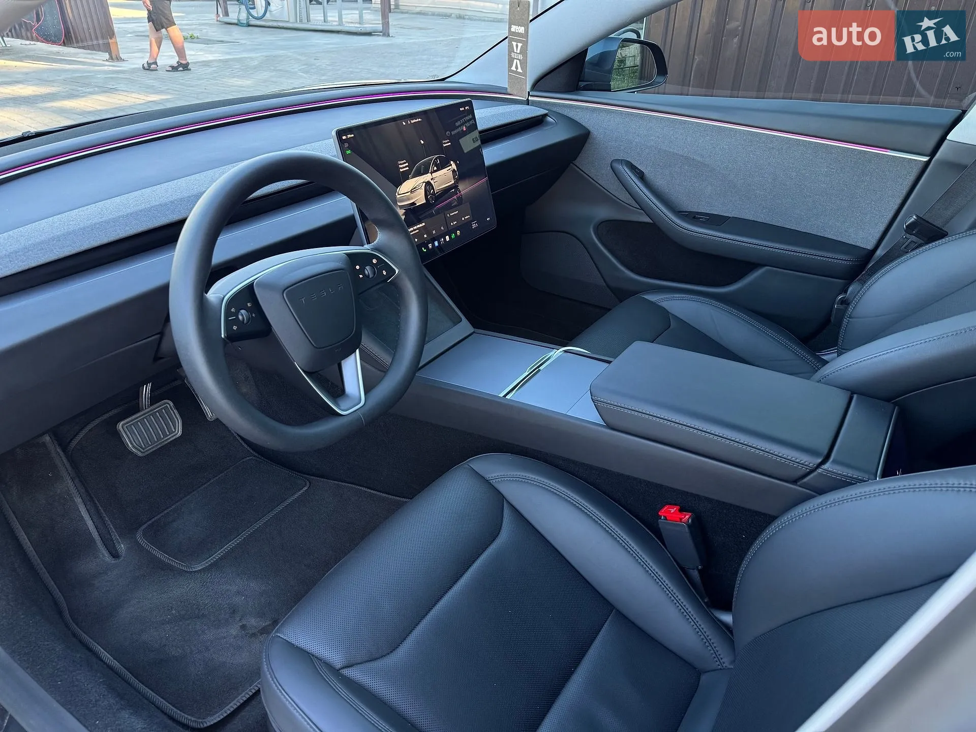 2024 Tesla Model 3 - мініатюра 10