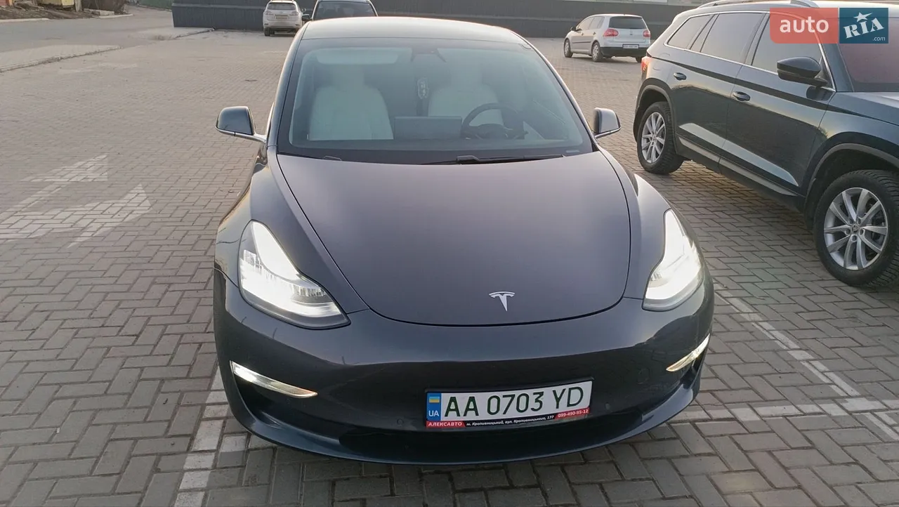 2019 Tesla Model 3 - мініатюра 22