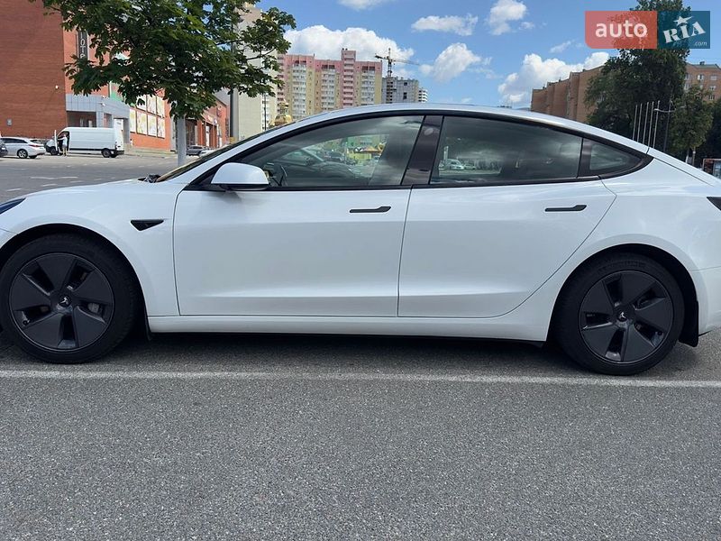 Седан Tesla Model 3 2023 в Броварах фото 10 Седан Tesla Model 3 2023 в Броварах