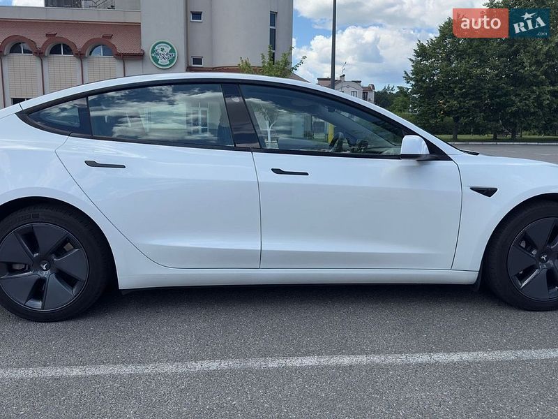 Седан Tesla Model 3 2023 в Броварах фото 11 Седан Tesla Model 3 2023 в Броварах