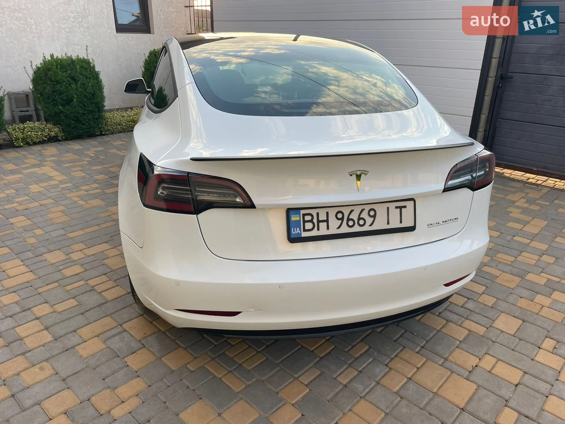 2019 Tesla Model 3 - мініатюра 3
