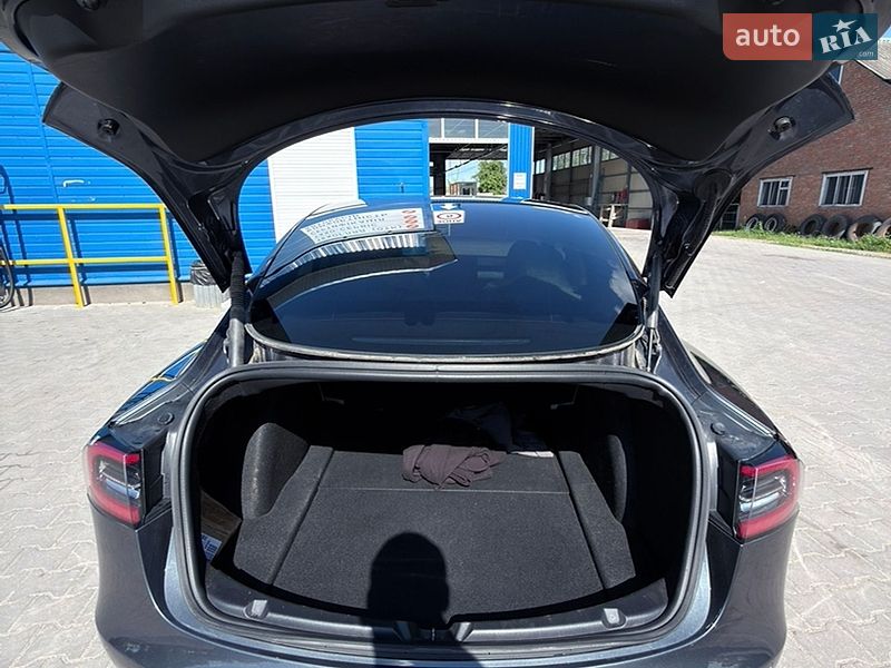 Седан Tesla Model 3 2022 в Вінниці фото 25 Седан Tesla Model 3 2022 в Вінниці