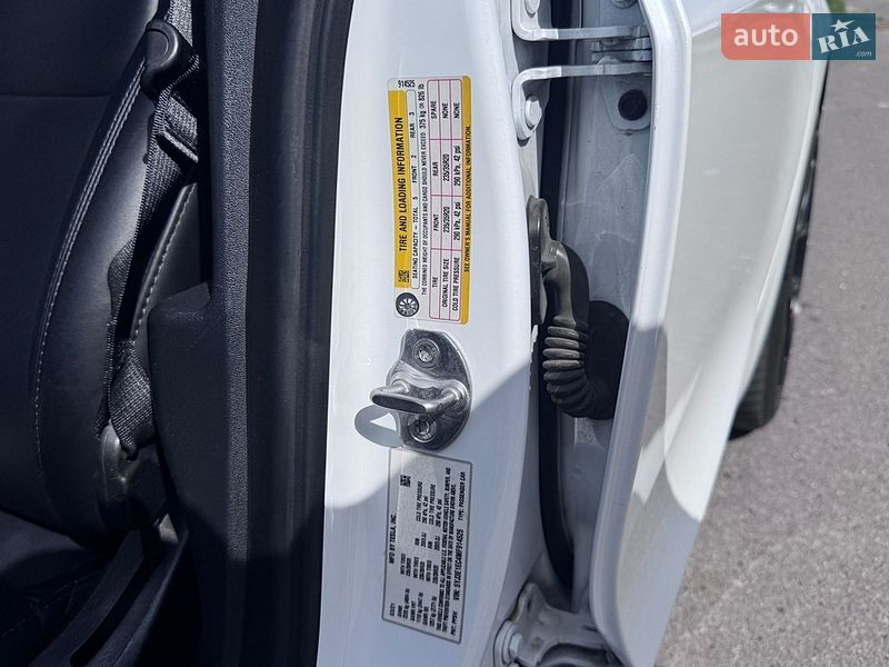 Седан Tesla Model 3 2021 в Харькове фото 12 Седан Tesla Model 3 2021 в Харькове