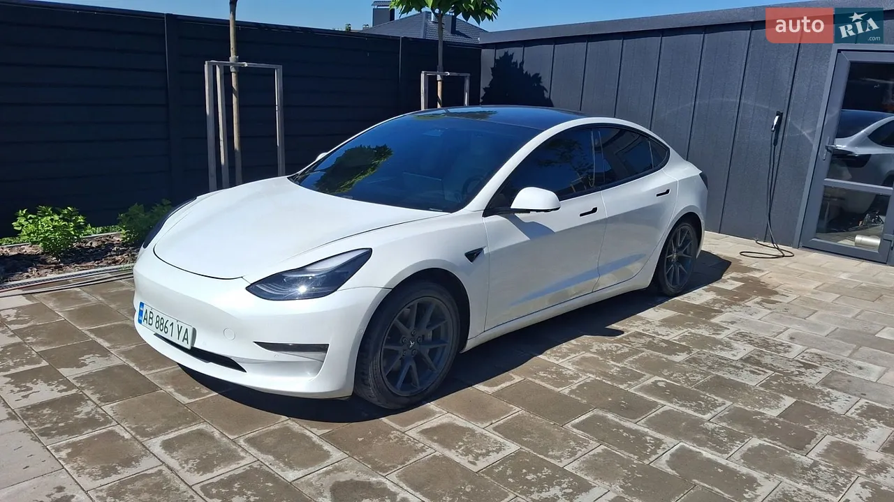 2020 Tesla Model 3 - мініатюра 11