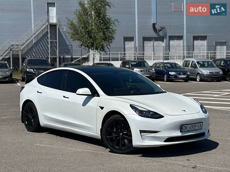 Tesla Model 3 2021 Tesla Model 3 2021