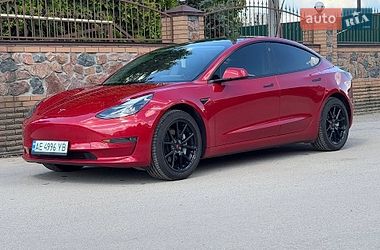 tesla model-3 2022 в Киев от профессионального продавца Богдан