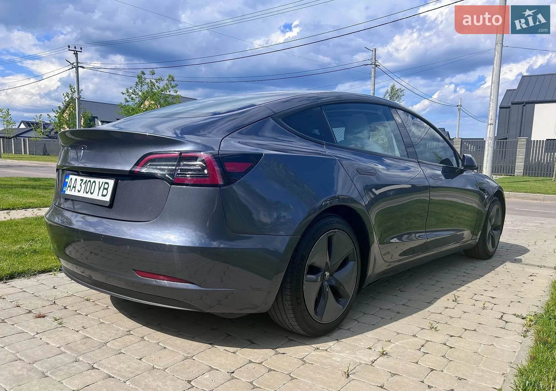 2018 Tesla Model 3 - мініатюра 3